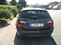 Gebraucht BMW 320 163 PS (119 kW) 2007 Braun Kombi