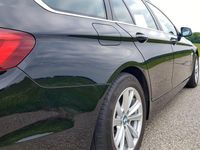 Gebraucht BMW 520 184 PS (135 kW) 2012 Schwarz Kombi