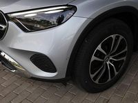 Gebraucht Mercedes GLC450 367 PS (269 kW) 2024 Silber SUV