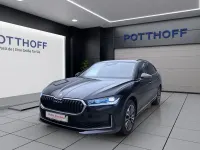 Używany Skoda Superb Selection 265 KM (194 kW) 2025 Czarny Kombi
