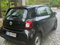Używany Smart ForFour Basis 71 KM (52 kW) 2019 Czarny Hatchback