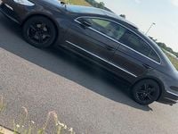 Second-hand VW Passat 200 CP (147 kW) 2008 Maro Berlinǎ