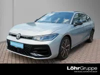 Gebraucht VW Passat R-line 265 PS (194 kW) 2025 Silber Kombi