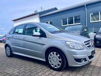 Gebraucht Mercedes B180 109 PS (80 kW) 2008 Silber Van / Kleinbus