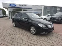 Gebraucht Mercedes B200 136 PS (100 kW) 2016 Schwarz Kleinwagen