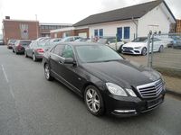 Gebraucht Mercedes E220 Avantgarde 170 PS (125 kW) 2011 Schwarz Limousine