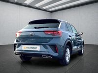 Gebraucht VW T-Roc 150 PS (110 kW) 2025 Blau SUV