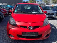Gebraucht Toyota Aygo 68 PS (50 kW) 2010 Rot Kleinwagen