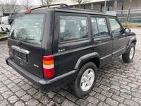 Gebraucht Jeep Cherokee Limited 184 PS (135 kW) 2000 Schwarz SUV