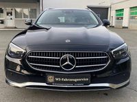 Gebraucht Mercedes E300 Avantgarde 194 PS (142 kW) 2022 Schwarz Limousine
