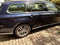 Gebraucht VW Passat Highline 239 PS (175 kW) 2016 Blau Kombi