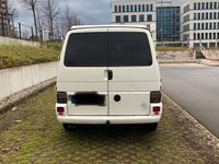 gebraucht VW T4 75KW TDI weiß Van / Camper