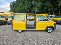 Gebraucht VW T5 84 PS (61 kW) 2015 Ginstergelb r1032 Van