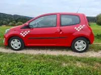 Używany Renault Twingo 75 KM (55 kW) 2010 Czerwony Hatchback