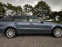 Gebraucht Mercedes E240 Elegance 177 PS (130 kW) 2003 Blau Kombi