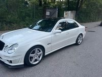 Gebraucht Mercedes E63 AMG AMG 514 PS (378 kW) 2009 Weiß Limousine