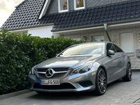 Gebraucht Mercedes E250 204 PS (150 kW) 2014 Silber Coupé