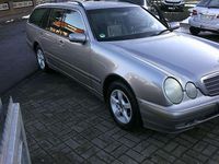 Gebraucht Mercedes E200 Elegance 163 PS (119 kW) 2003 Grau Kombi