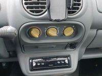 Gebraucht Renault Twingo 75 PS (55 kW) 2003 Grau Kleinwagen