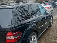 Gebraucht Mercedes ML420 309 PS (227 kW) 2008 Schwarz SUV