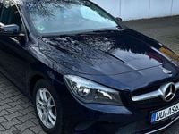 Gebraucht Mercedes CLA180 109 PS (80 kW) 2017 Blau Limousine