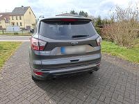 Gebraucht Ford Kuga ST-Line 150 PS (110 kW) 2019 Grau SUV