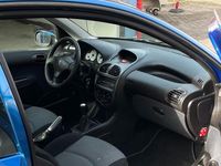 Gebraucht Peugeot 206 88 PS (64 kW) 2005 Blau Kleinwagen