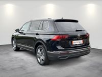 Gebraucht VW Tiguan Move 150 PS (110 kW) 2024 Schwarz SUV