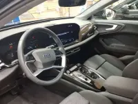 Gebraucht Audi A5 Sport 204 PS (150 kW) 2025 Mythosschwarz metallic Kombi