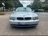 Gebraucht BMW 735 272 PS (200 kW) 2002 Silber Limousine