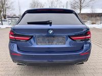 Gebraucht BMW 520 Performance 190 PS (139 kW) 2022 Blau Kombi