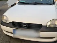 Używany Opel Corsa Swing 60 KM (44 kW) 1997 Biały Hatchback