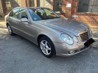 Gebraucht Mercedes E200 184 PS (135 kW) 2006 Grau Limousine