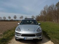 Second-hand Porsche Cayenne 245 CP (180 kW) 2012 Argintiu SUV