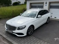 Gebraucht Mercedes E220 194 PS (142 kW) 2020 Weiß Limousine