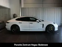 Gebraucht Porsche Panamera 330 PS (242 kW) 2021 Weiss Kleinwagen