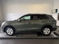 Neu VW Tiguan Life 150 PS (110 kW) 2026 Cipressinogrün metallic SUV
