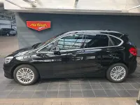 Gebraucht BMW 218 Luxury Line 150 PS (110 kW) 2015 Schwarz Van / Kleinbus