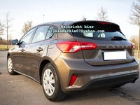 Gebraucht Ford Focus Trend 125 PS (91 kW) 2018 Braun Limousine