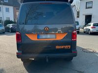 Gebraucht VW Transporter 150 PS (110 kW) 2016 Grau Van