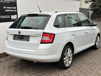 Gebraucht Skoda Fabia Ambition 90 PS (66 kW) 2016 Weiß Kombi