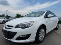 Gebraucht Opel Astra 116 PS (85 kW) 2013 Weiß Kombi