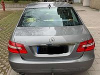 Gebraucht Mercedes E200 Elegance 184 PS (135 kW) 2011 Silber Limousine