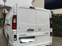 Gebraucht Opel Vivaro 140 PS (102 kW) 2015 Weiß Van / Kleinbus