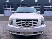 Second-hand Cadillac Escalade 409 CP (300 kW) 2006 Alb SUV