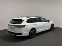 Neu VW Passat R-line 150 PS (110 kW) 2025 Weiß Limousine