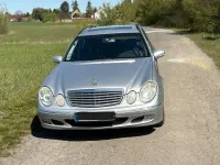 Gebraucht Mercedes E270 Elegance 177 PS (130 kW) 2004 Silber Kombi