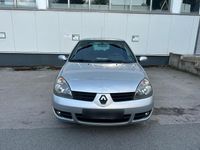 Gebraucht Renault Clio II 75 PS (55 kW) 2008 Silber Kleinwagen