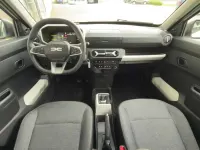 Gebraucht Dacia Spring Essentiel 33 kW (45 PS) 2025 Polarweiss Kleinwagen