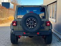 Neu Jeep Wrangler Rubicon 290 PS (213 kW) 2026 41 grün SUV